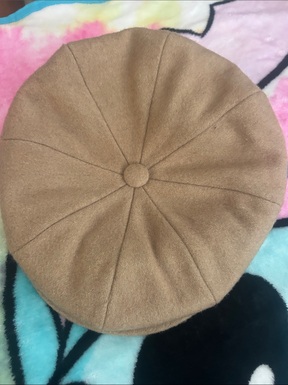 Men's Tan Wool Beret Cap - Refined Everyday Style